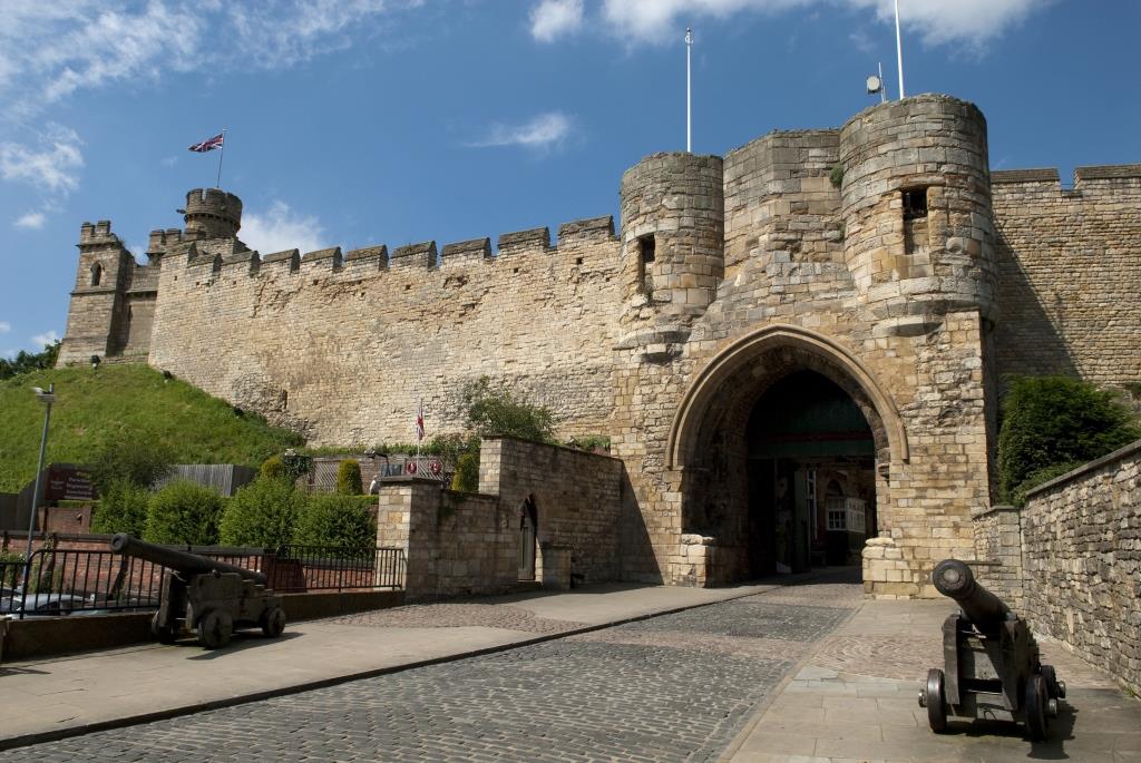 Lincoln-castle.jpg